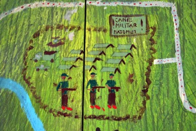 Mural del campo militar de Acteal