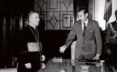 bergoglio_videla1