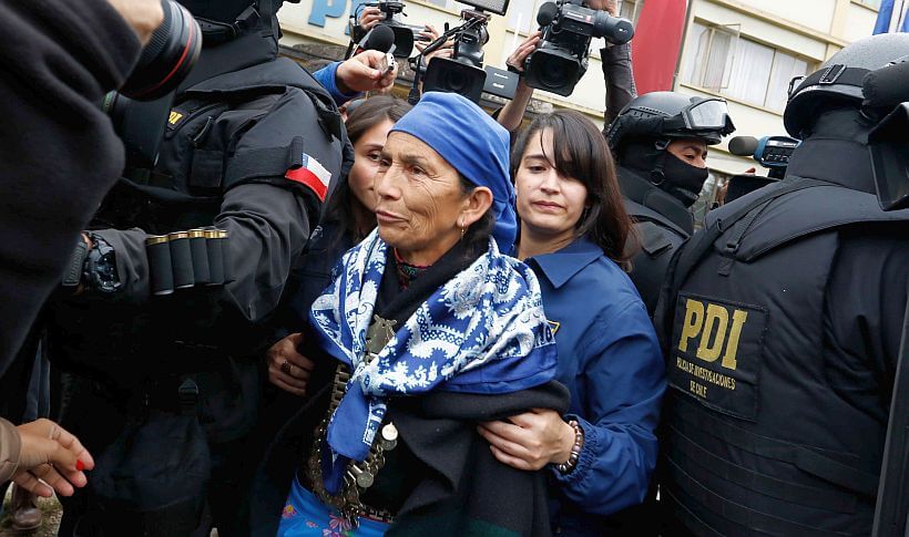 Detencion y formalización de 11 comuneros mapuche por crimen del matrimonio Luchsinger Mackay
