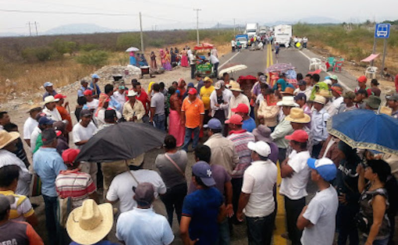 <br>Exigen frenar consulta sobre proyecto eólico en comunidad zapoteca