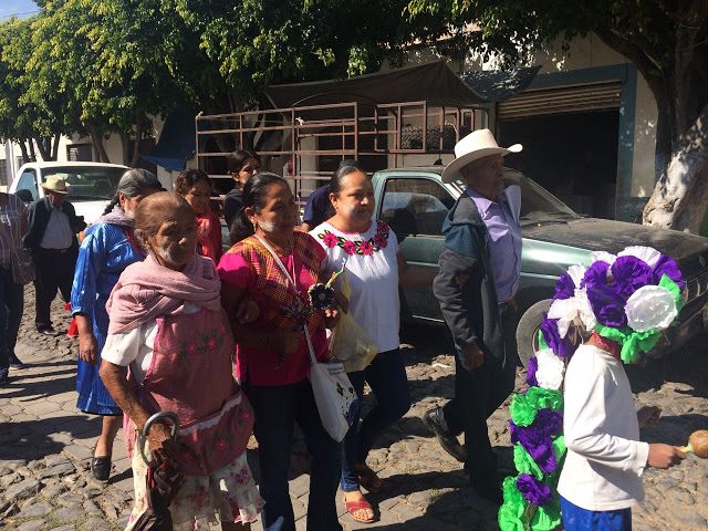 No se puede reconstruir una comunidad si no participan las mujeres- Marichuy en Mezcala