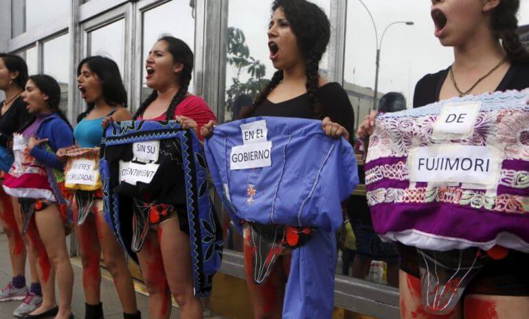 Enjuiciarán a expresidente por programa de esterilización a mujeres indígenas en Perú